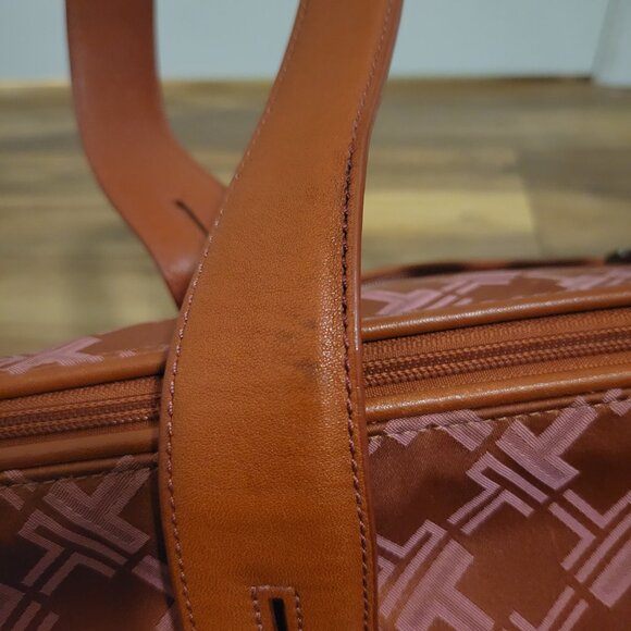 TUMI Signature Collection Logo Weekender Bag - Picture 15 of 15